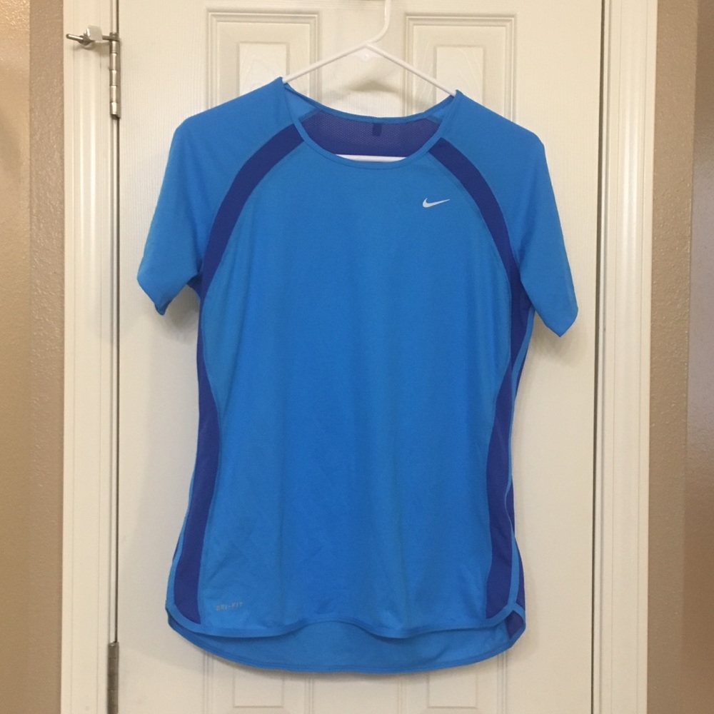 Nike DRI-FIT short sleeve blue shirt size medium